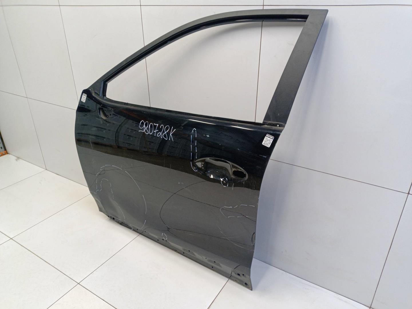 Дверь передняя левая