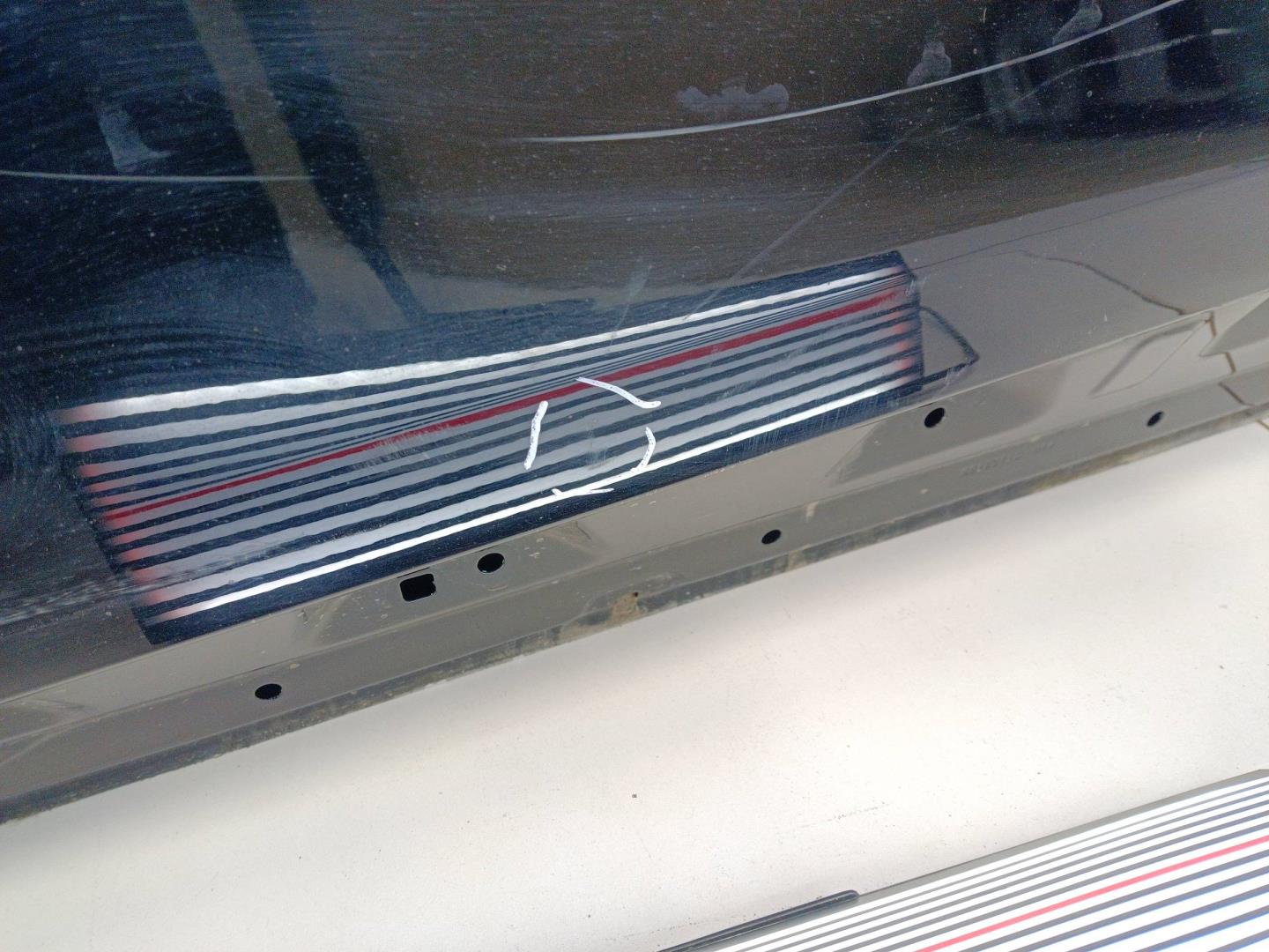 Дверь передняя левая