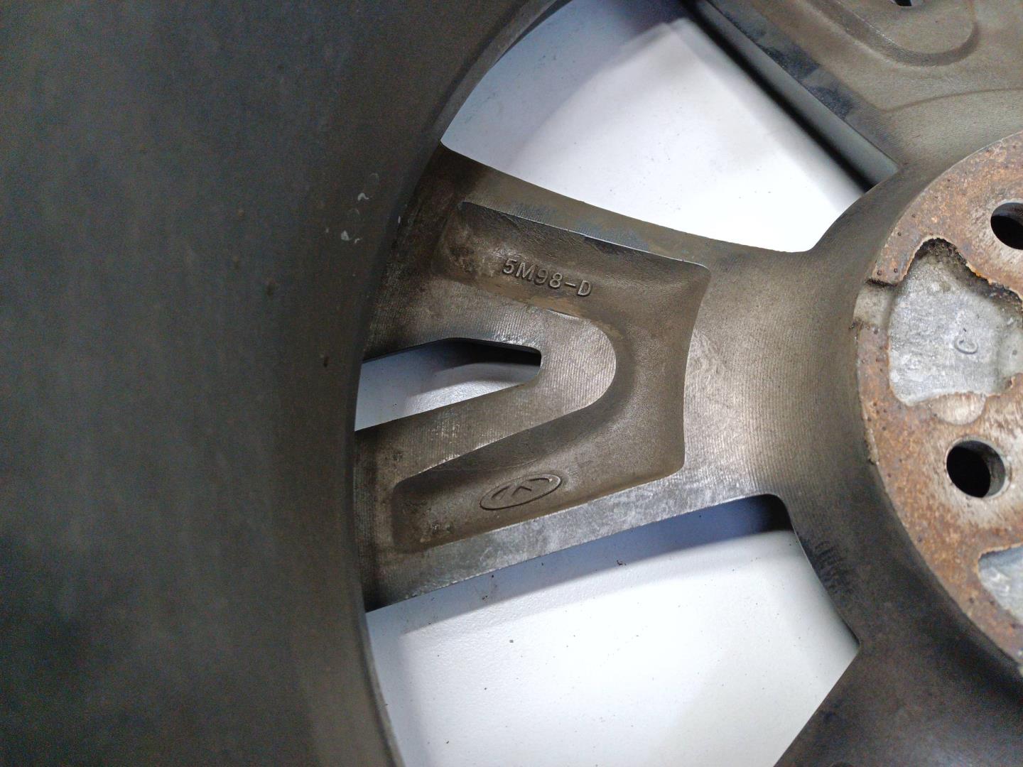 Диск колесный литой легкий сплав