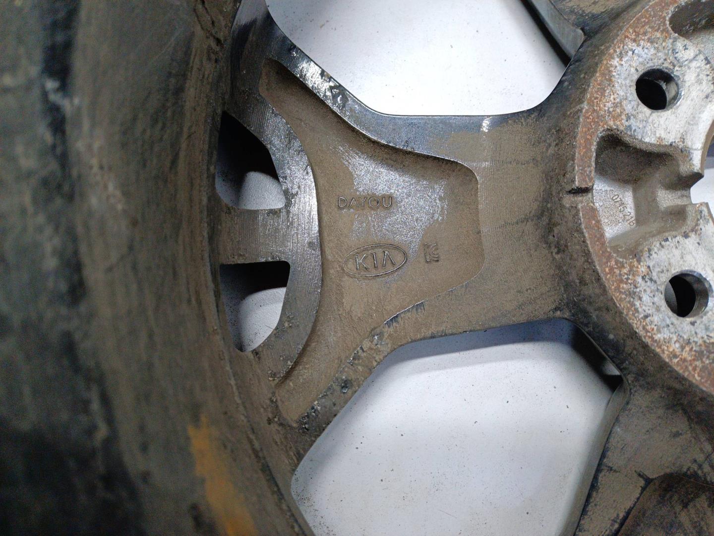 Диск колесный литой легкий сплав