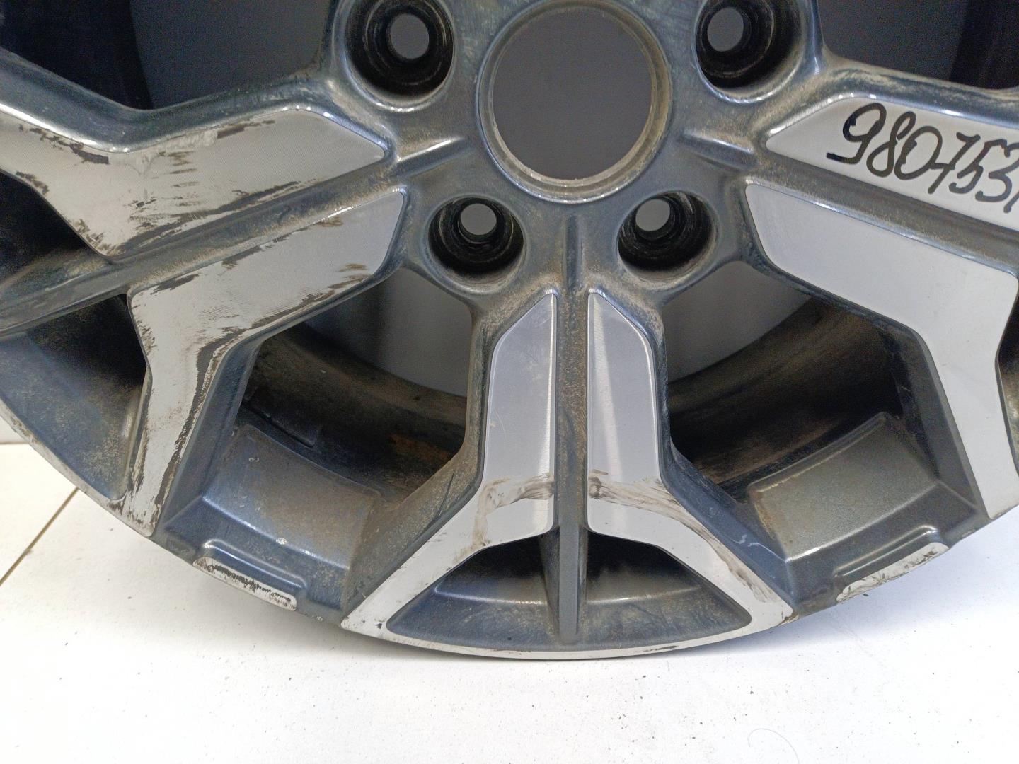 Диск колесный литой легкий сплав