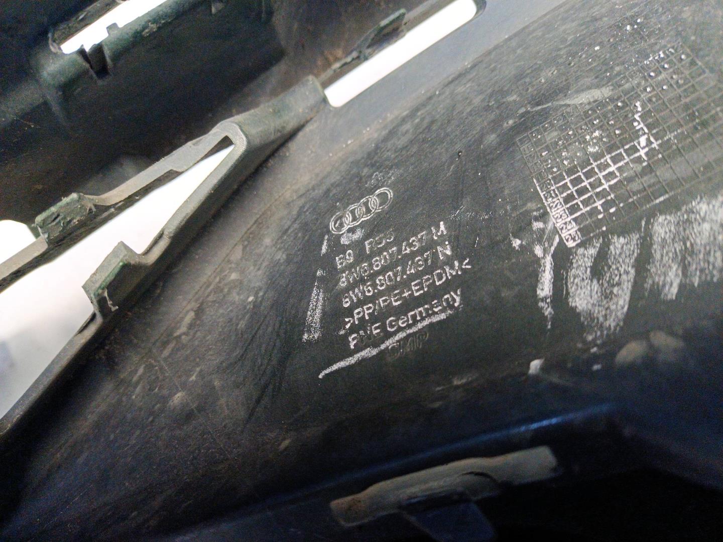 Бампер передний