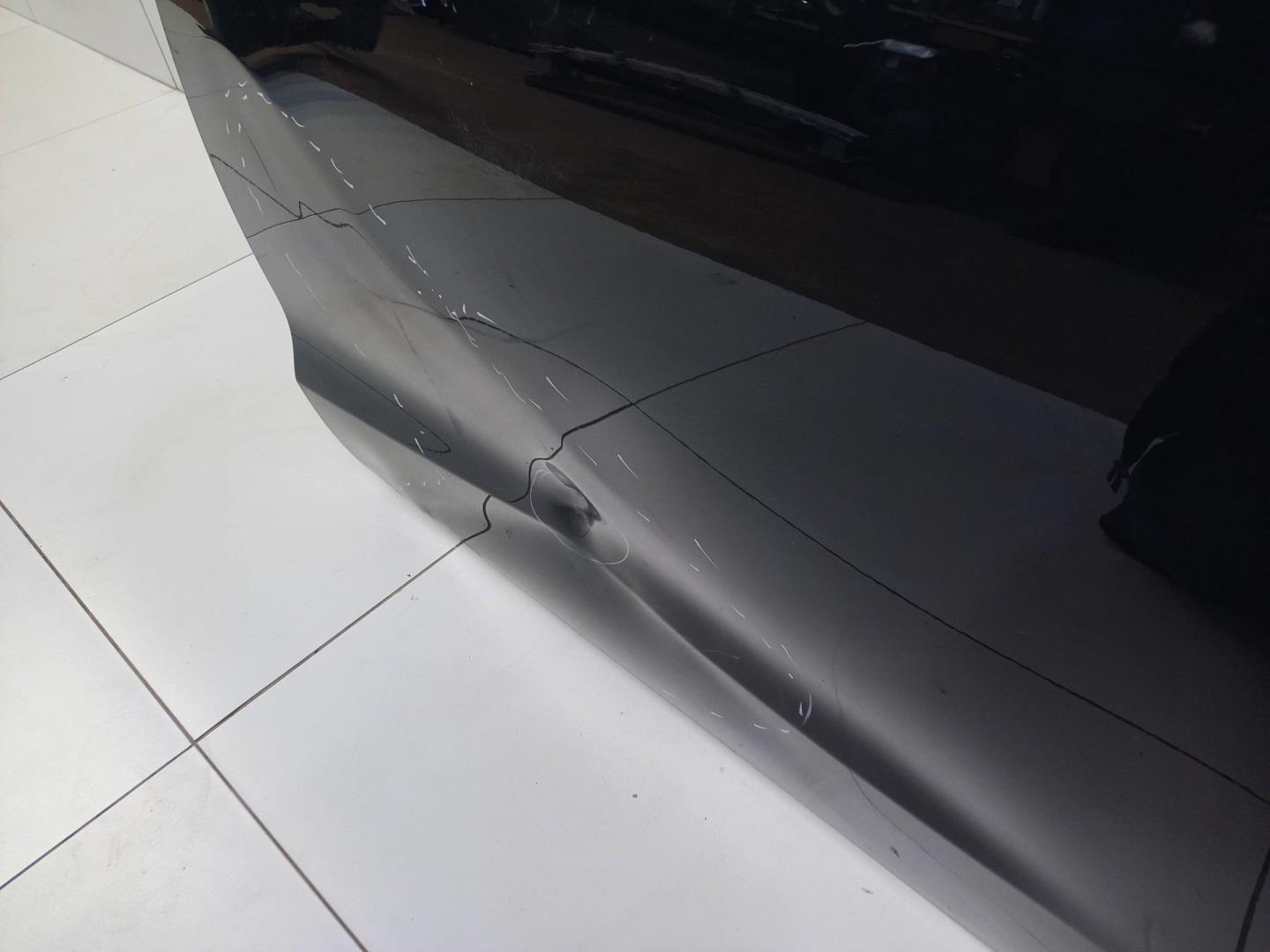 Дверь задняя левая