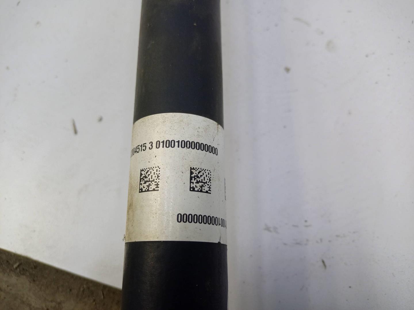 Полуось задняя левая