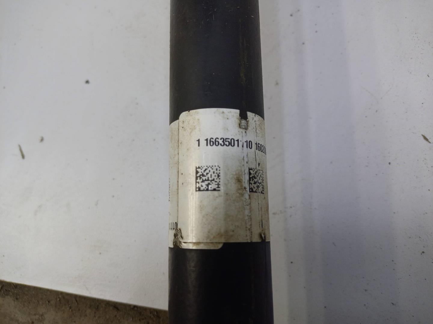 Полуось задняя левая