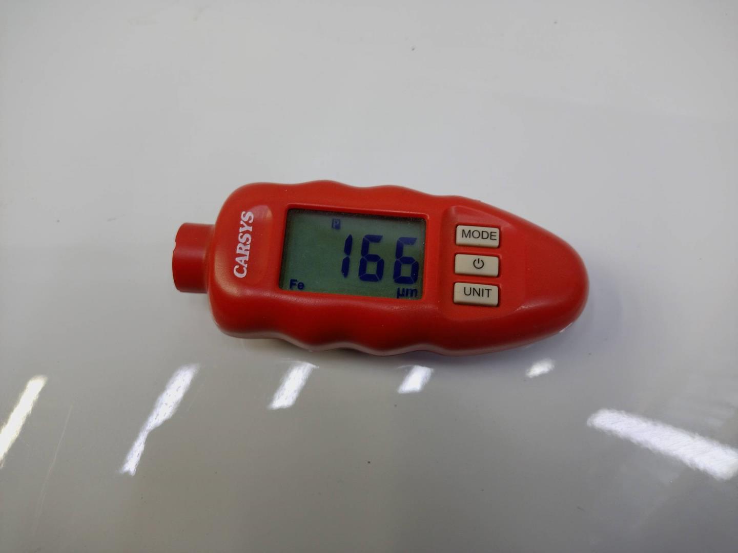 Крыло переднее левое