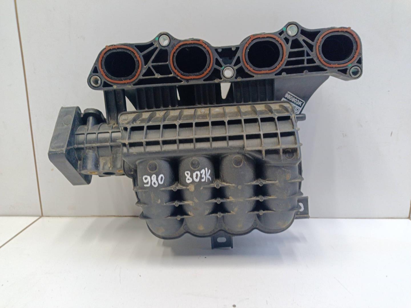 Коллектор впускной