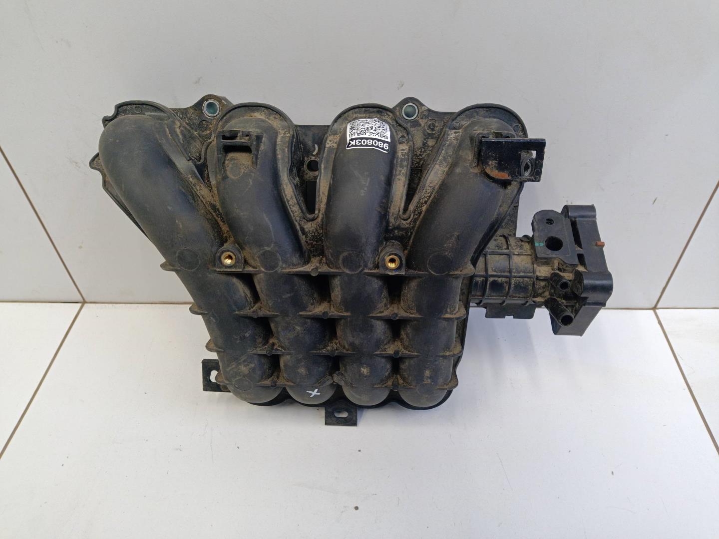 Коллектор впускной