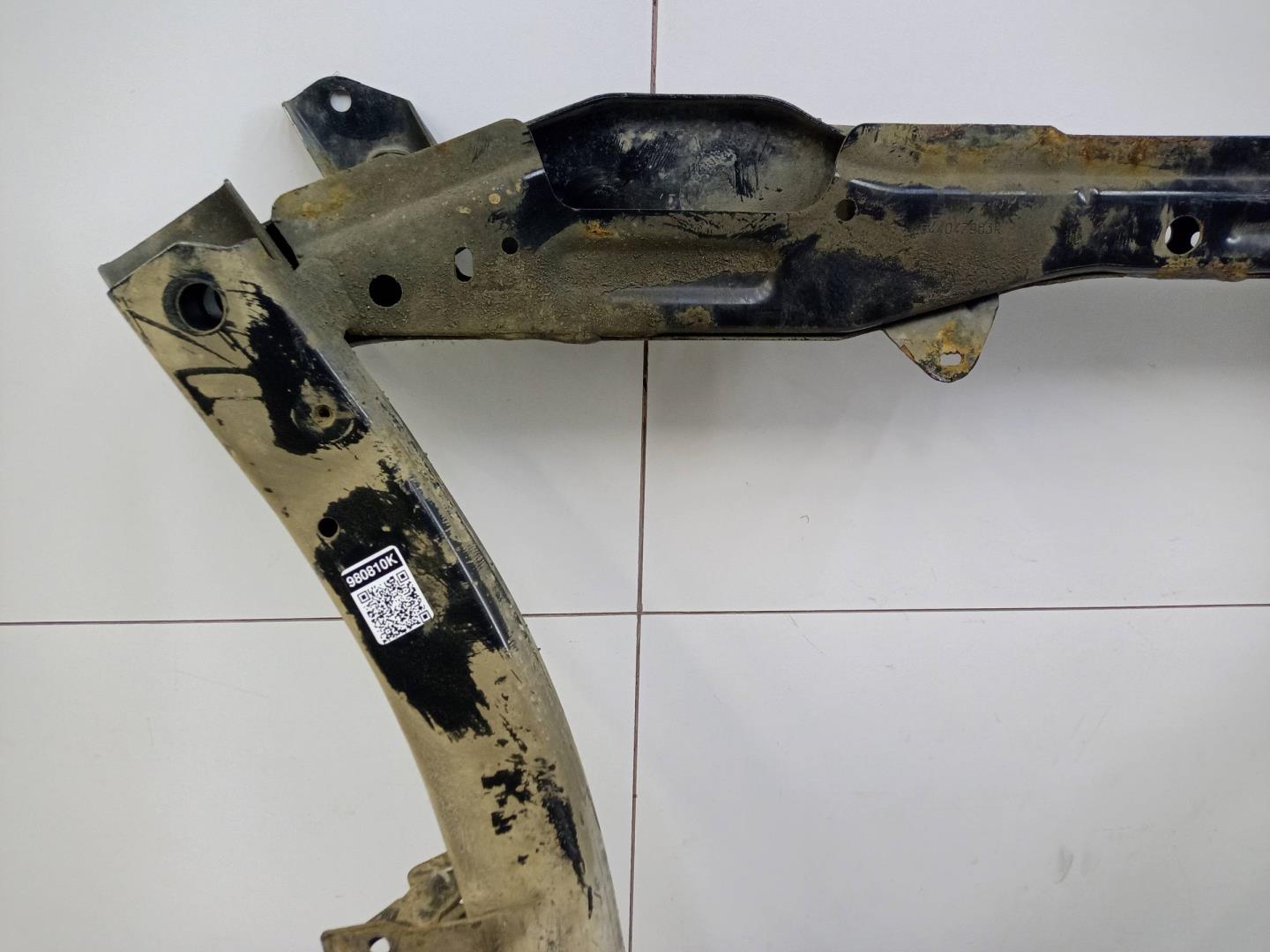 Балка подмоторная