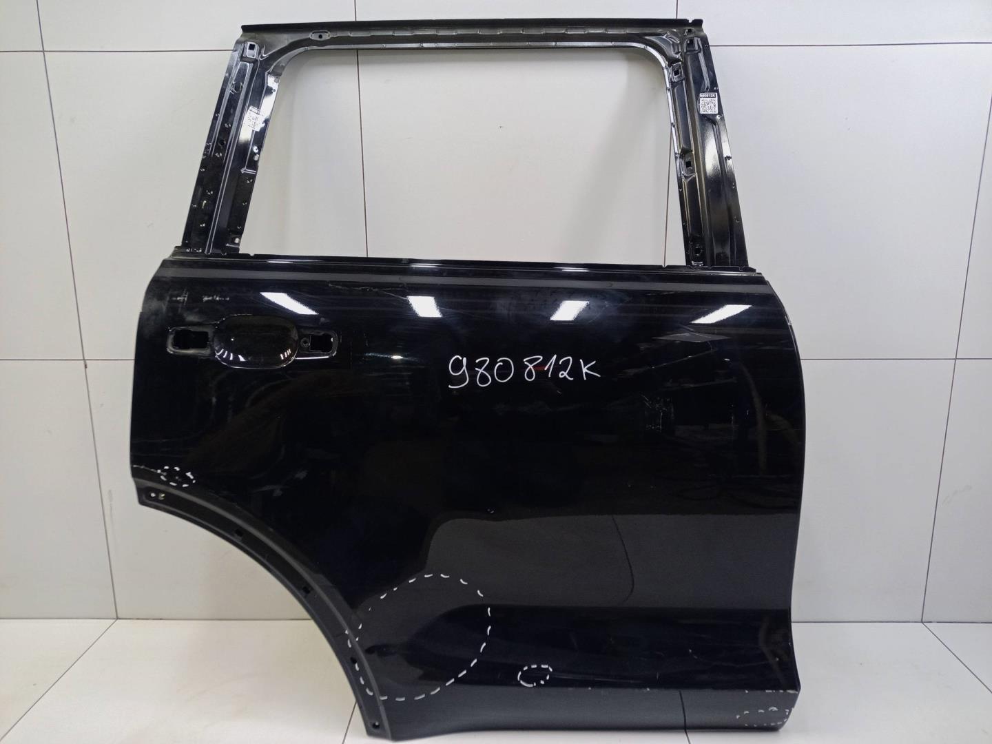 Дверь задняя правая