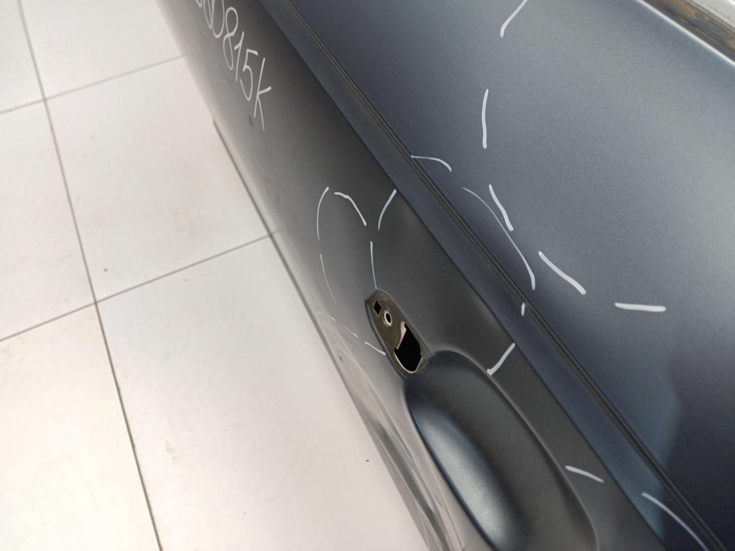 Дверь передняя левая