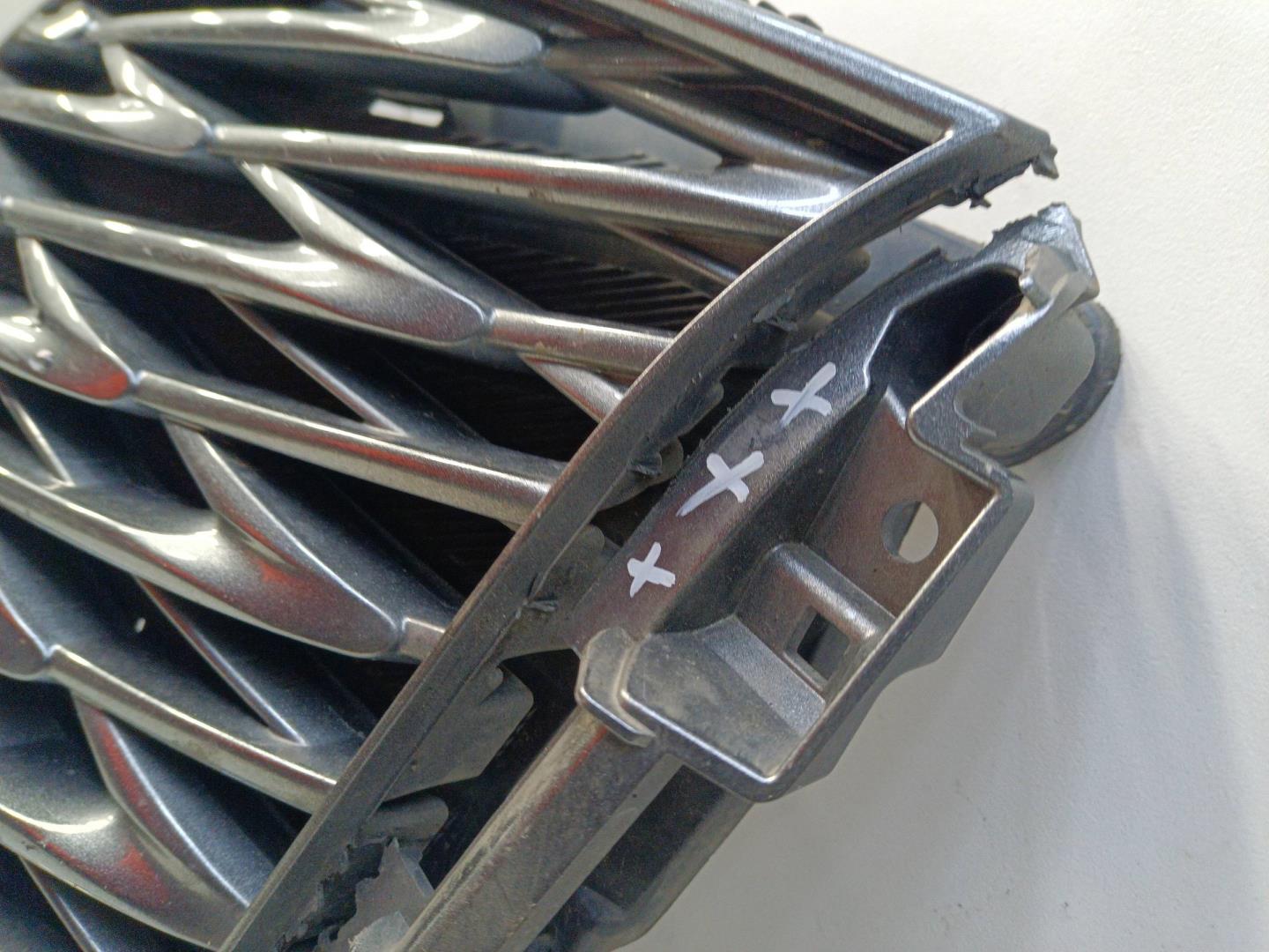 Решетка радиатора