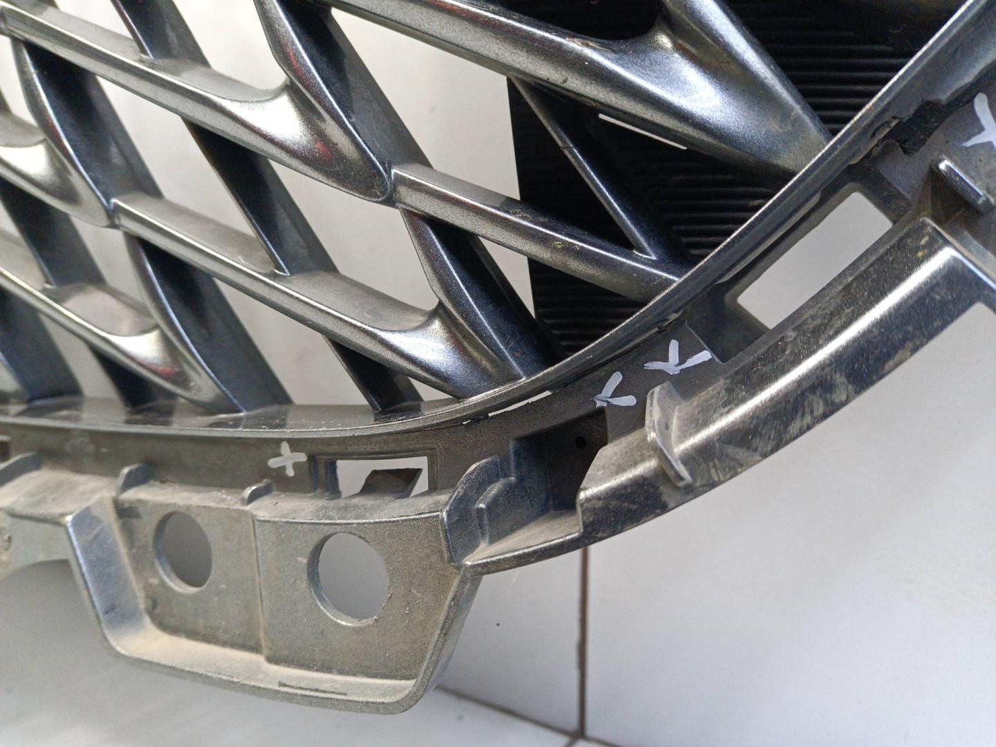 Решетка радиатора