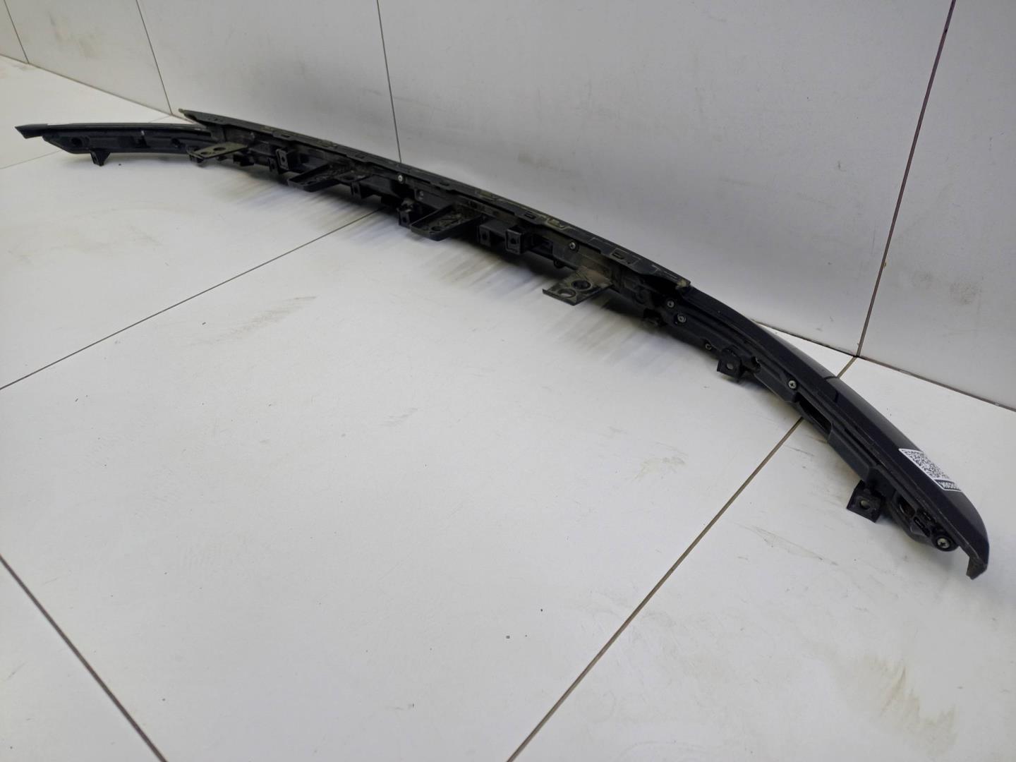 Накладка на решетку радиатора