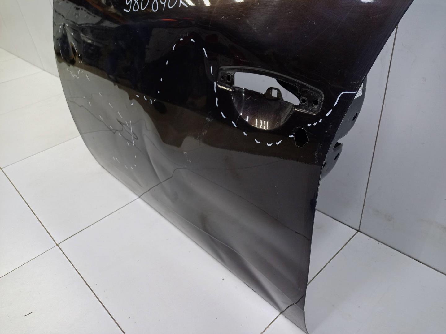 Дверь передняя левая