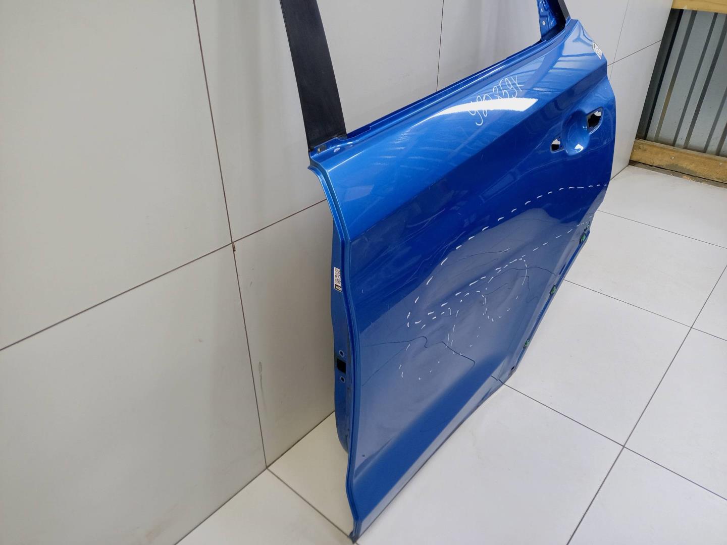 Дверь задняя левая