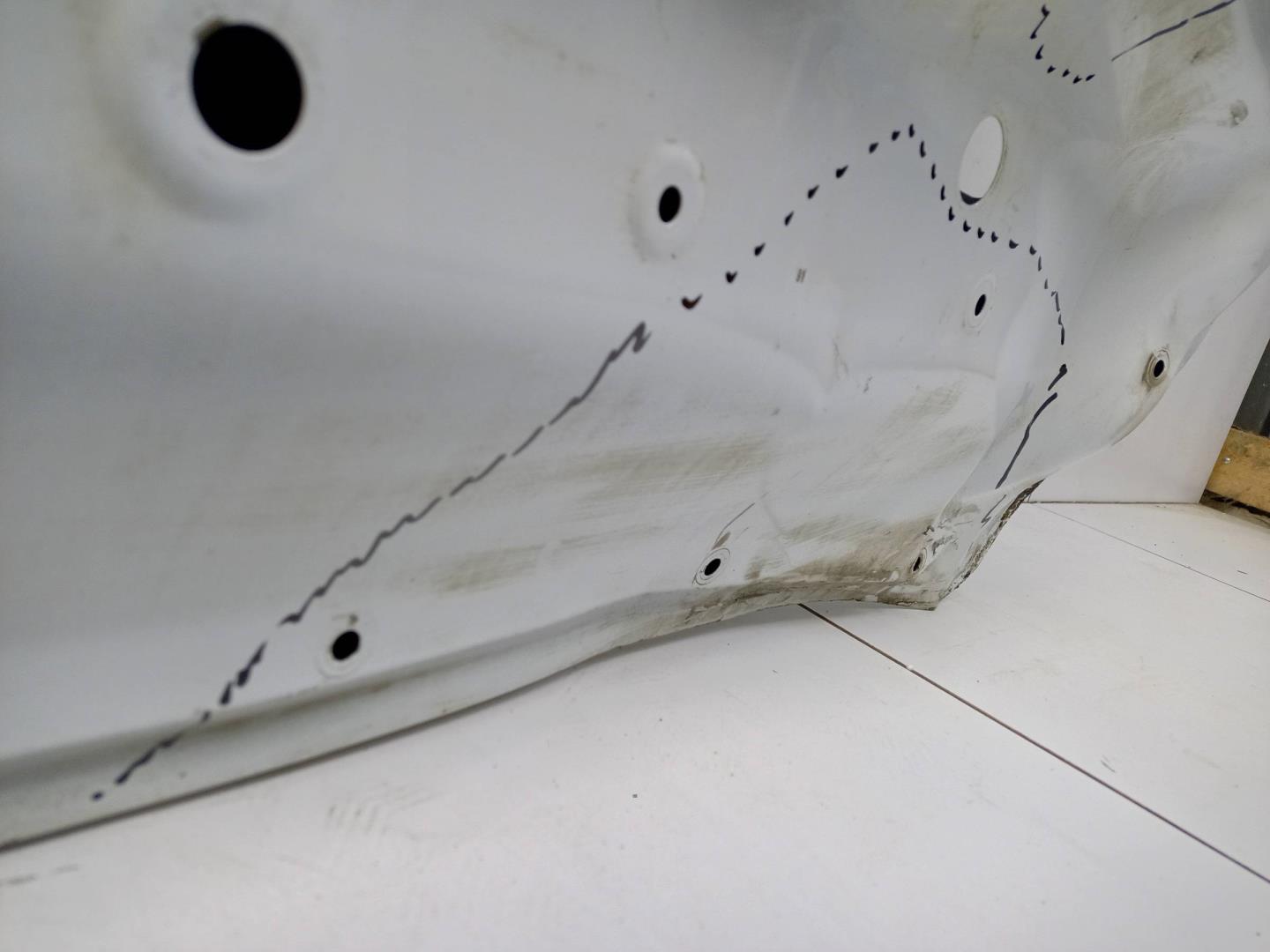 Дверь задняя левая