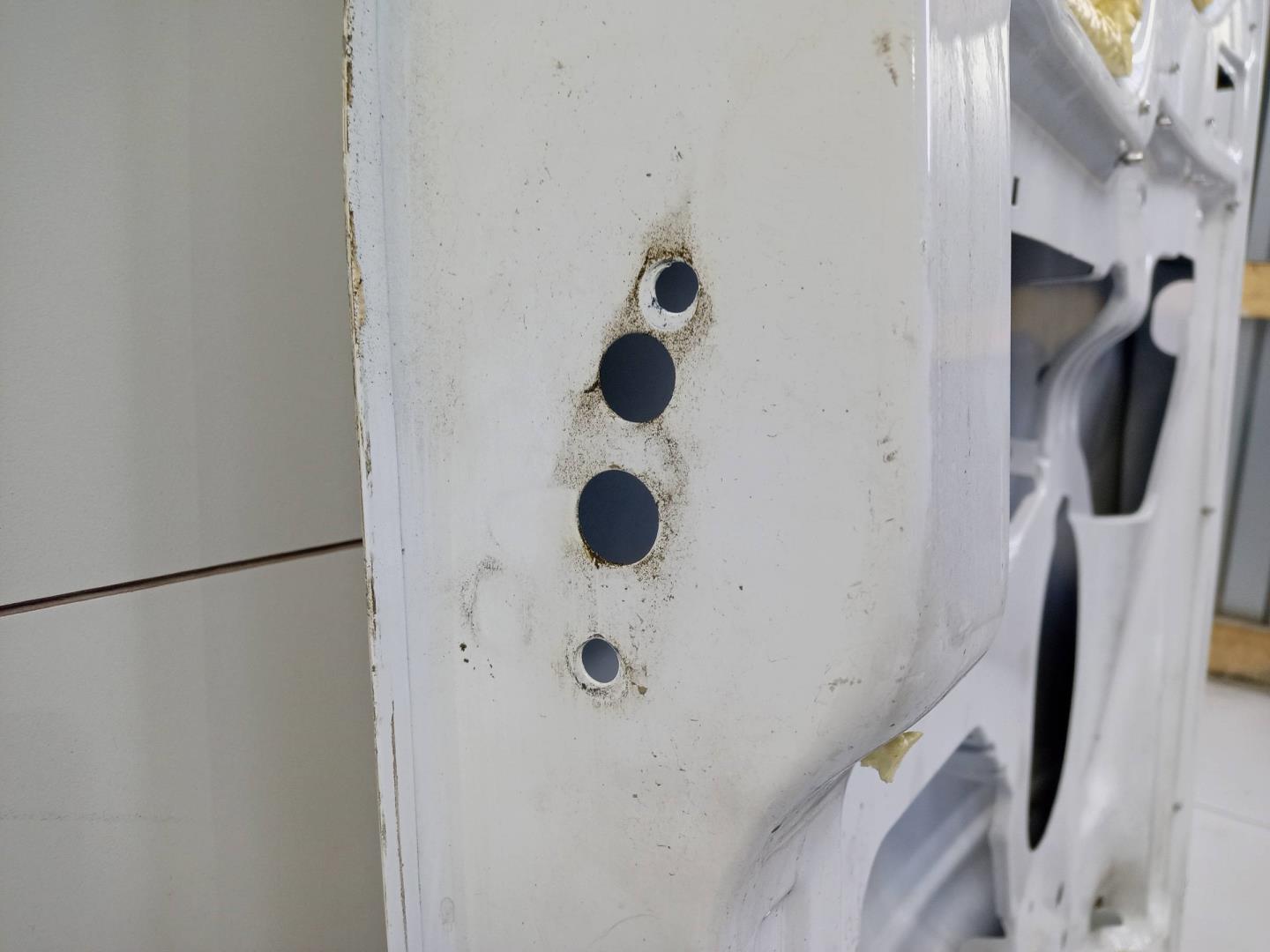 Дверь задняя левая