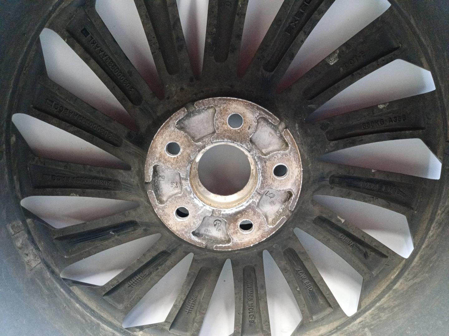 Диск колесный литой легкий сплав