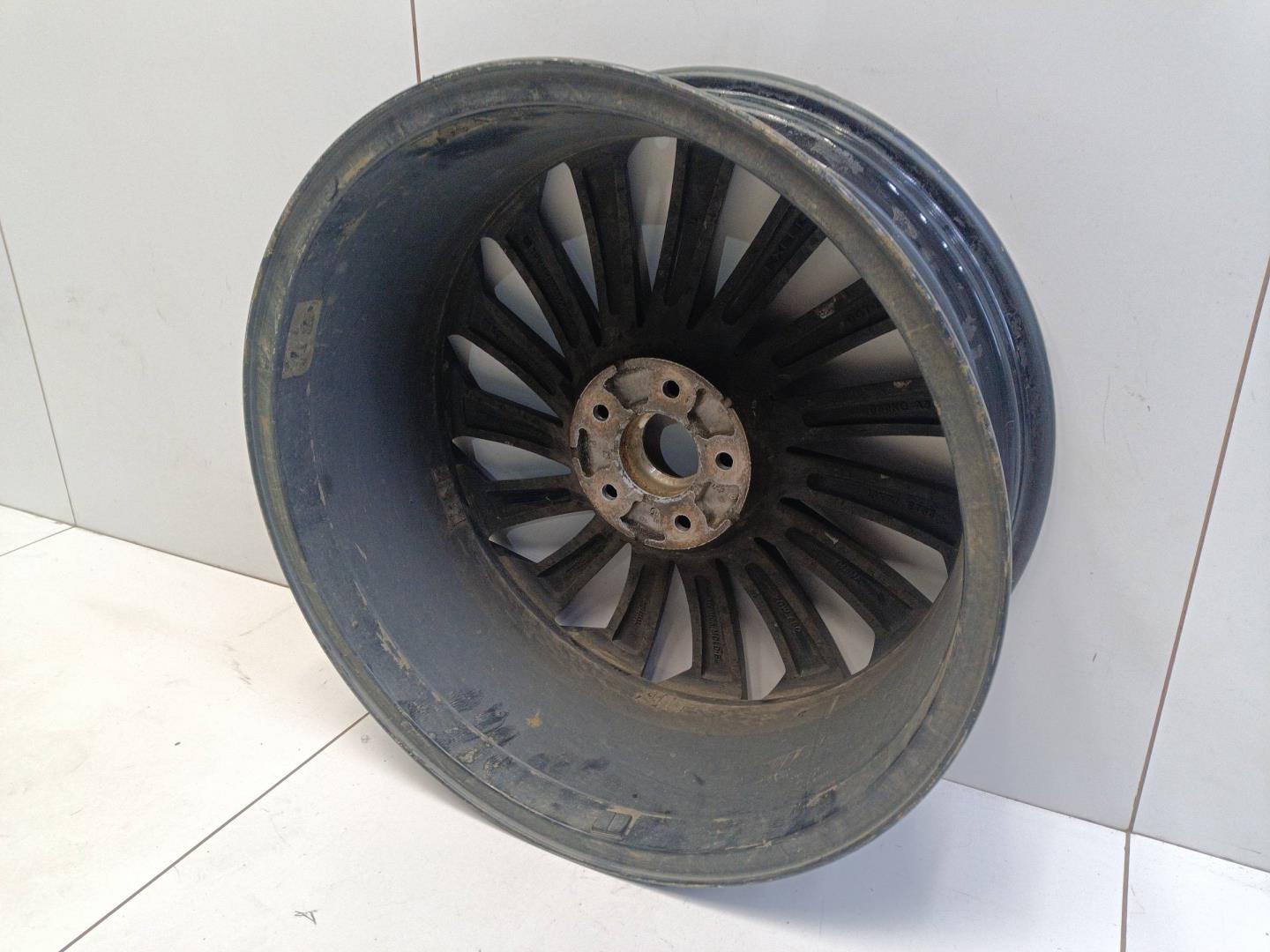 Диск колесный литой легкий сплав