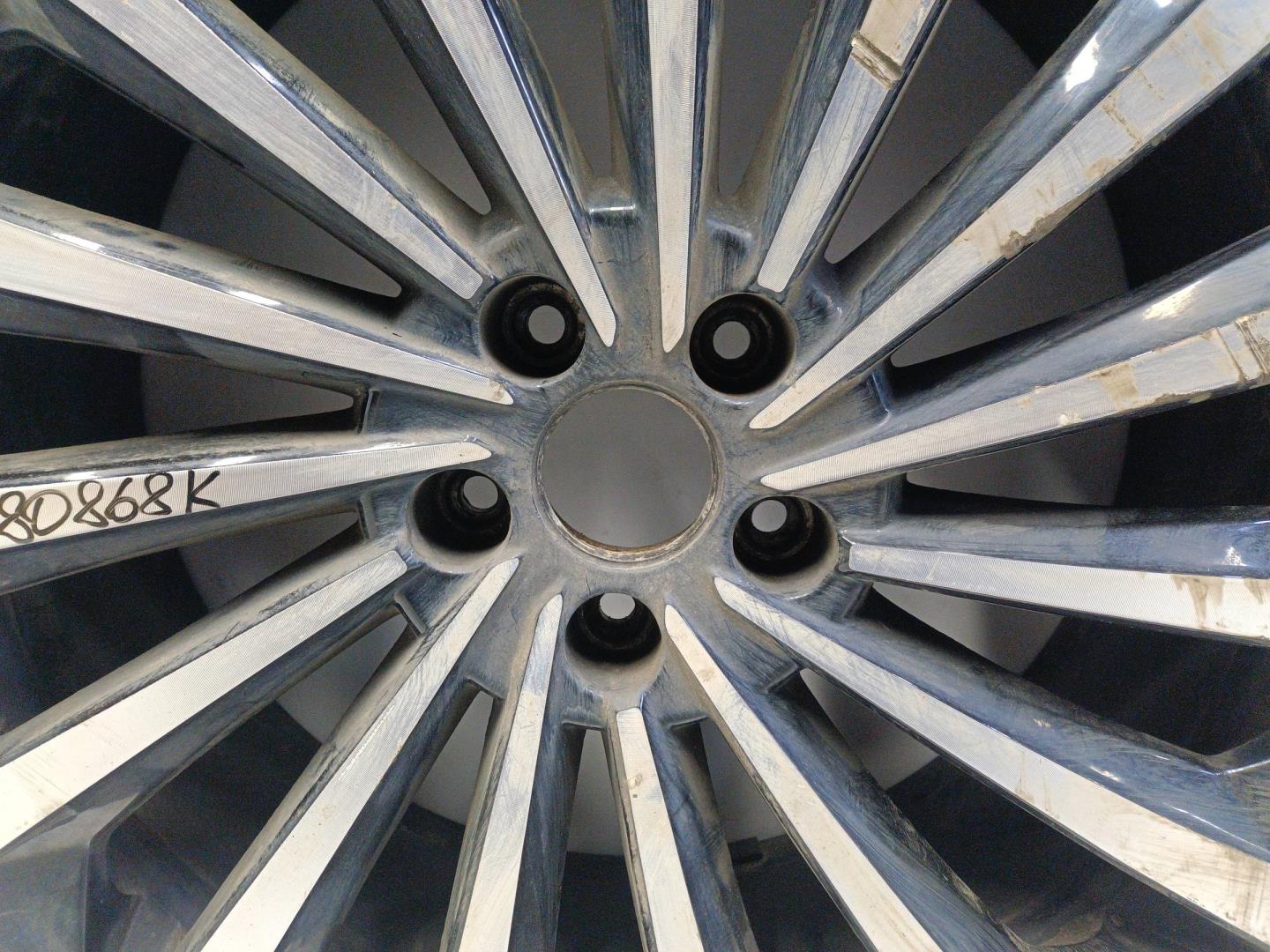 Диск колесный литой легкий сплав