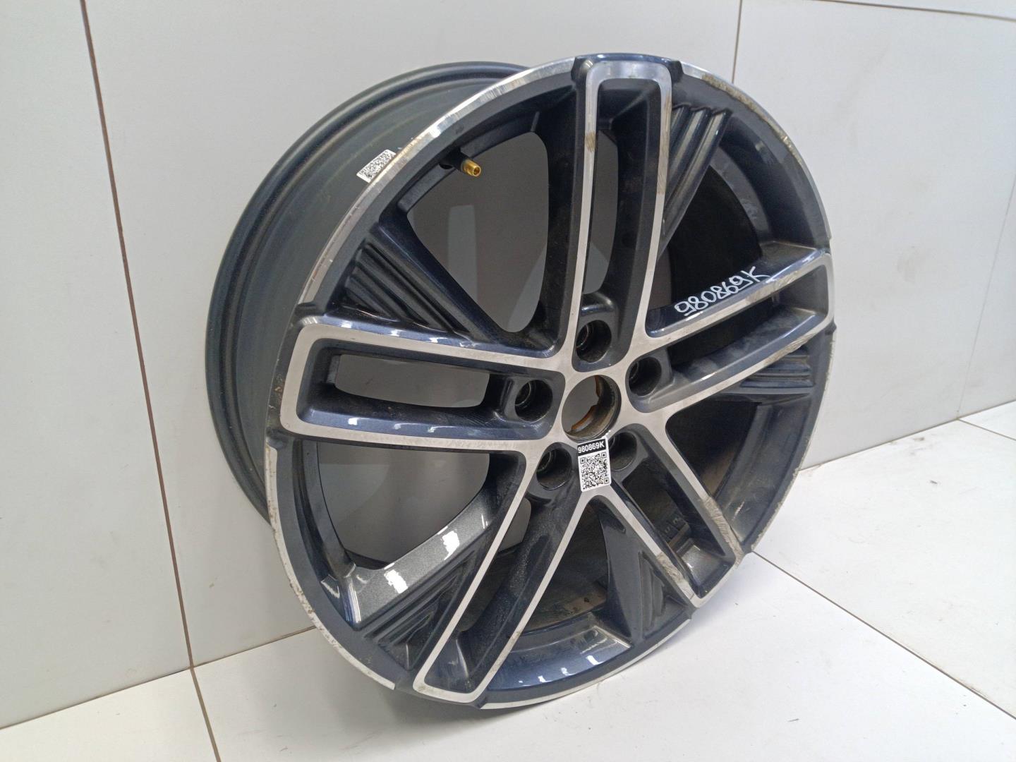 Диск колесный литой легкий сплав