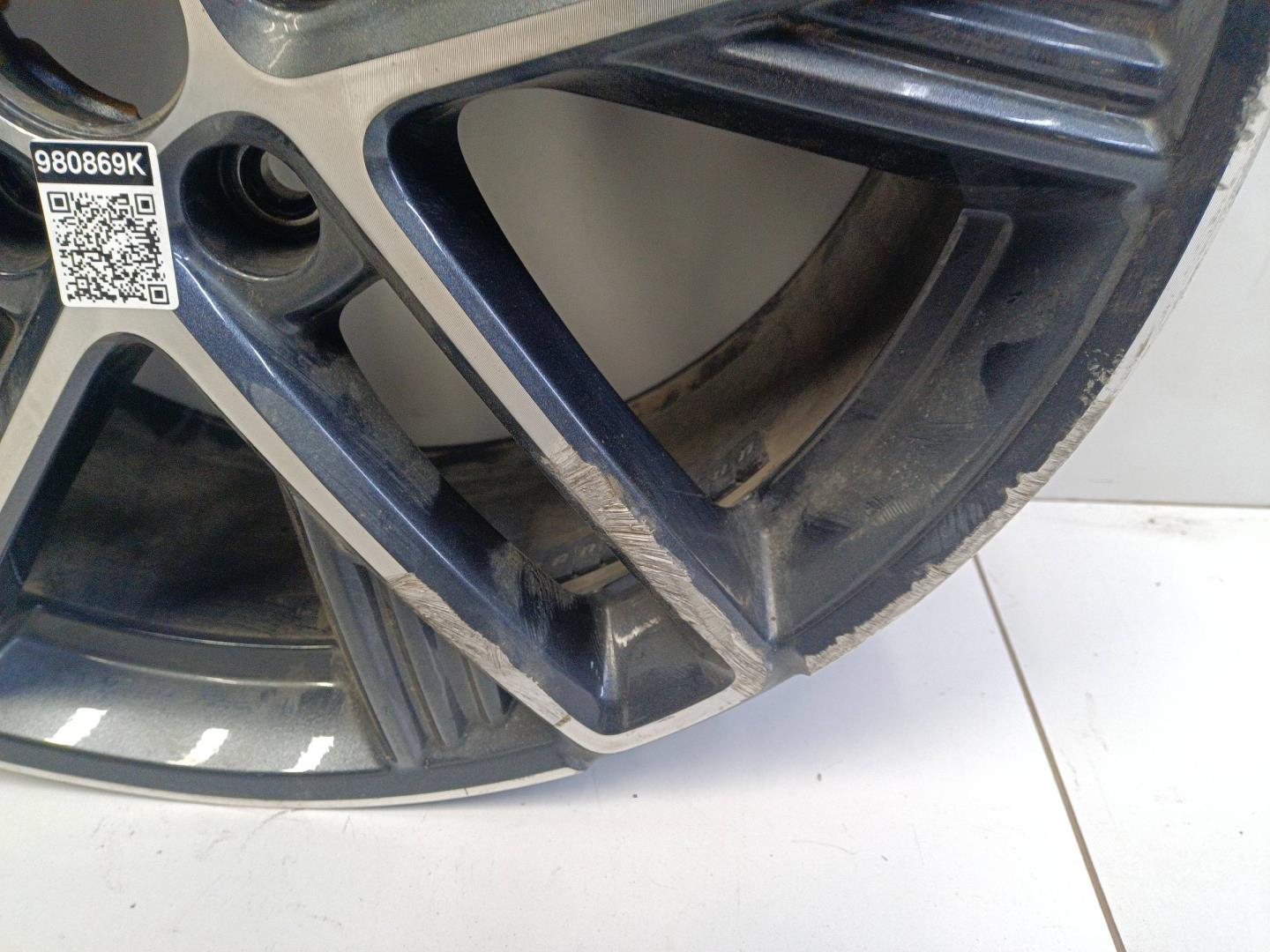 Диск колесный литой легкий сплав