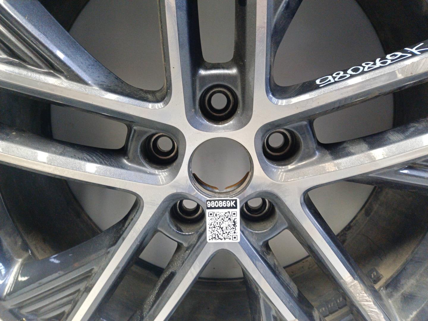 Диск колесный литой легкий сплав