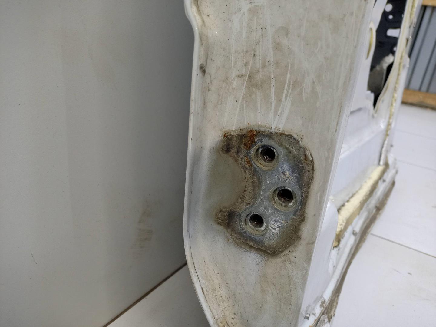 Дверь задняя правая