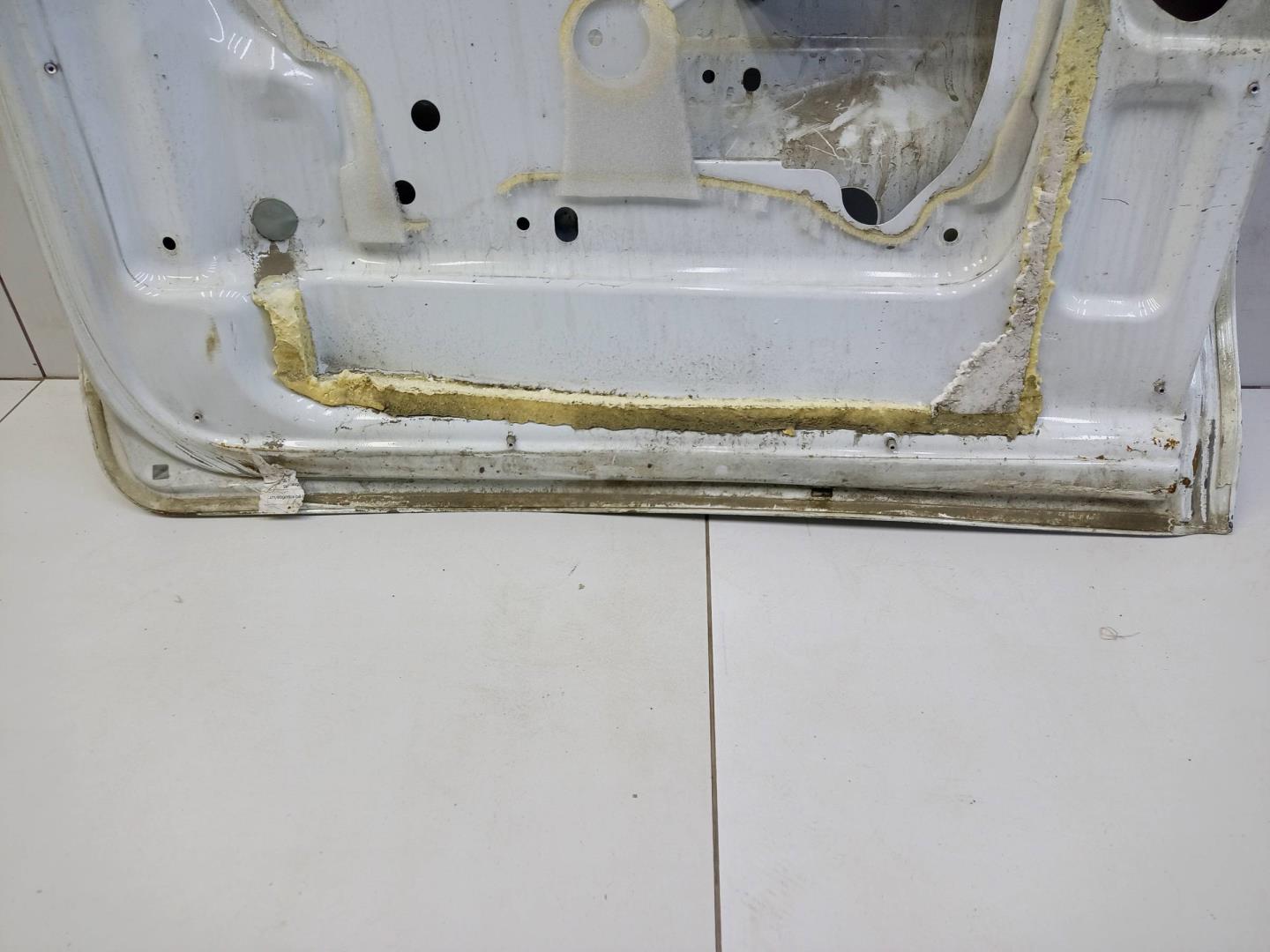 Дверь задняя правая