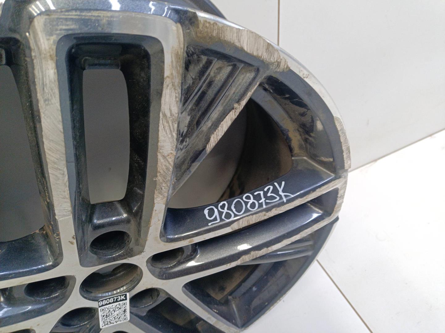 Диск колесный литой легкий сплав