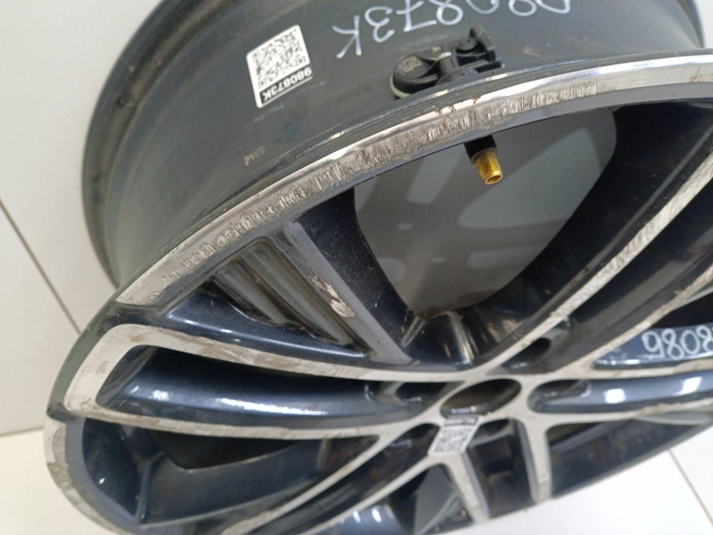 Диск колесный литой легкий сплав