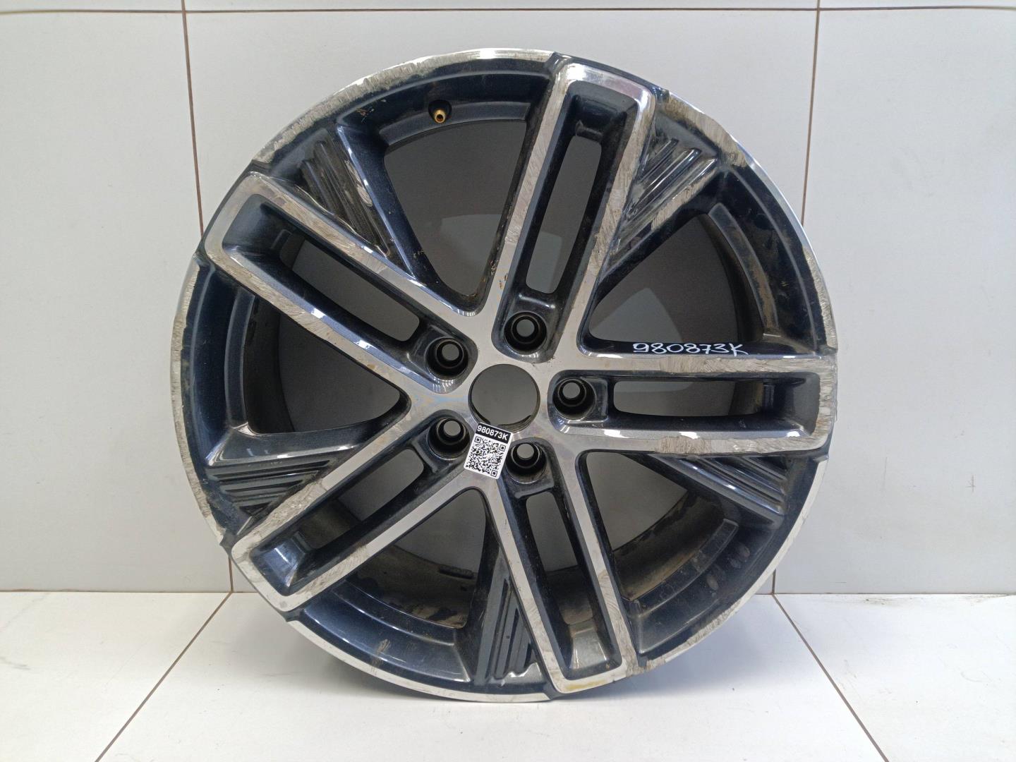 Диск колесный литой легкий сплав