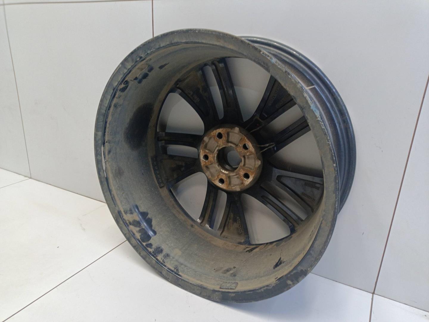 Диск колесный литой легкий сплав