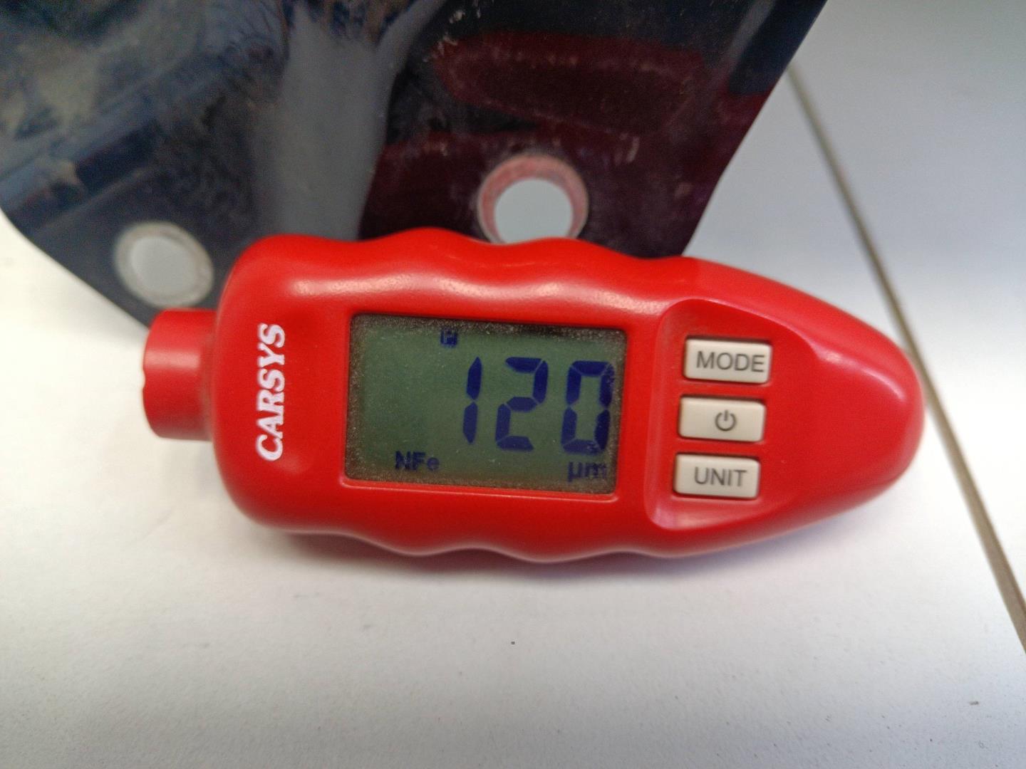 Крыло переднее левое