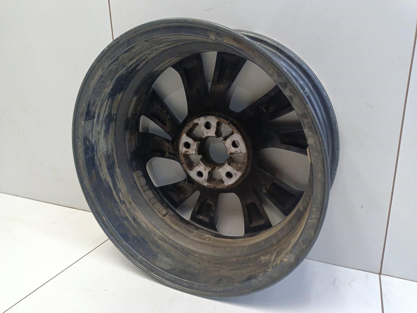 Диск колесный литой легкий сплав