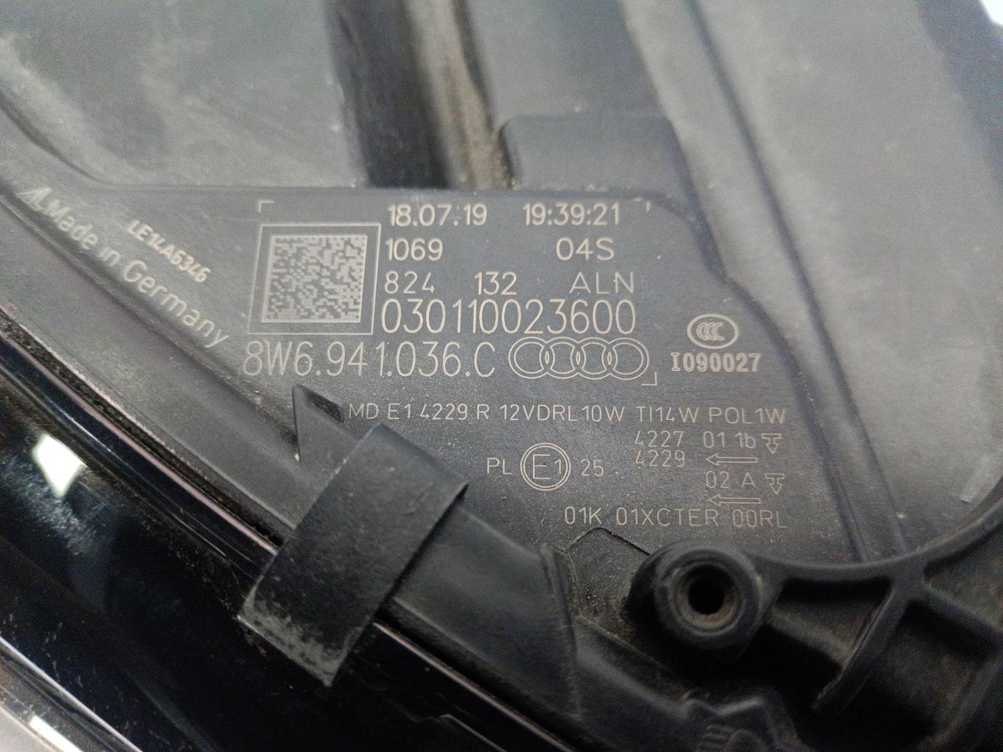 Фара правая