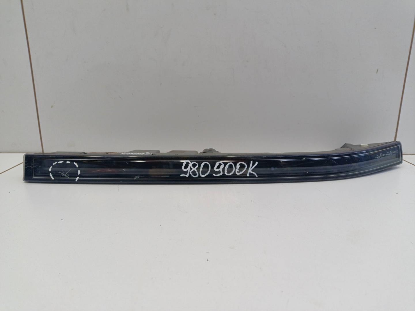 Фара дневного света левая (ходовые огни)