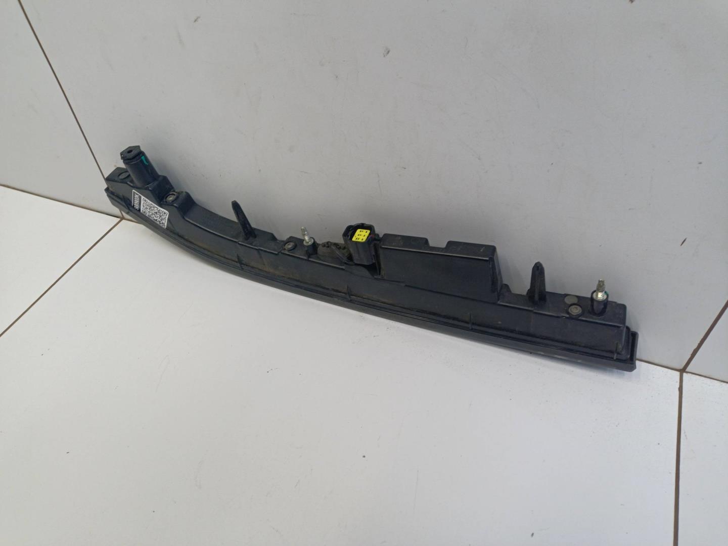 Фара дневного света левая (ходовые огни)