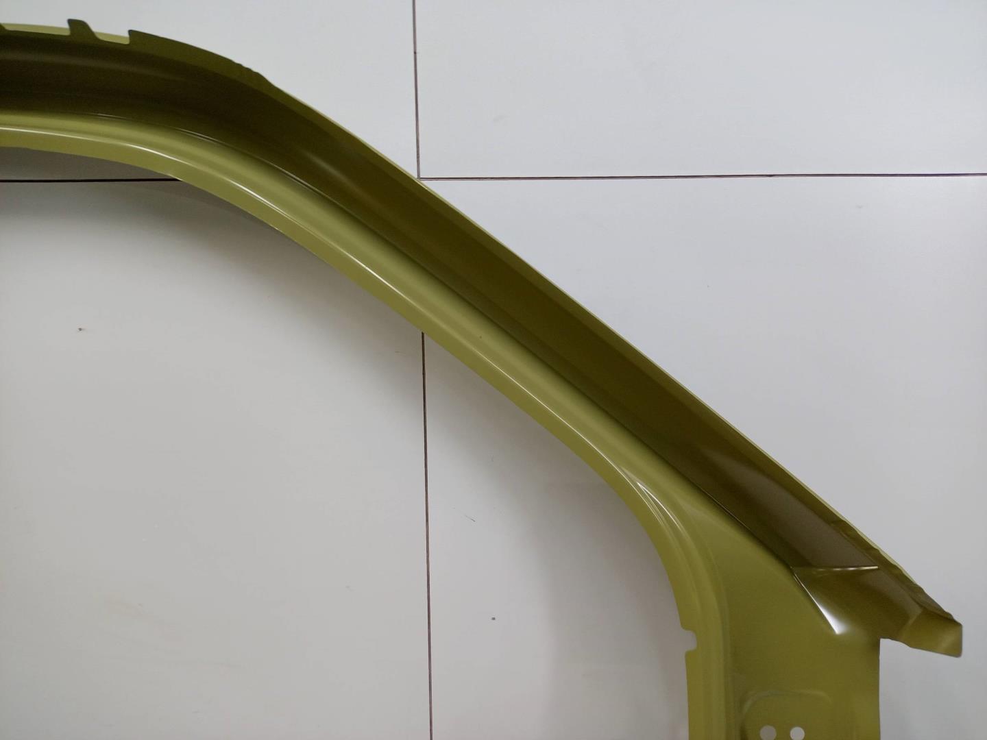 Кузовной элемент