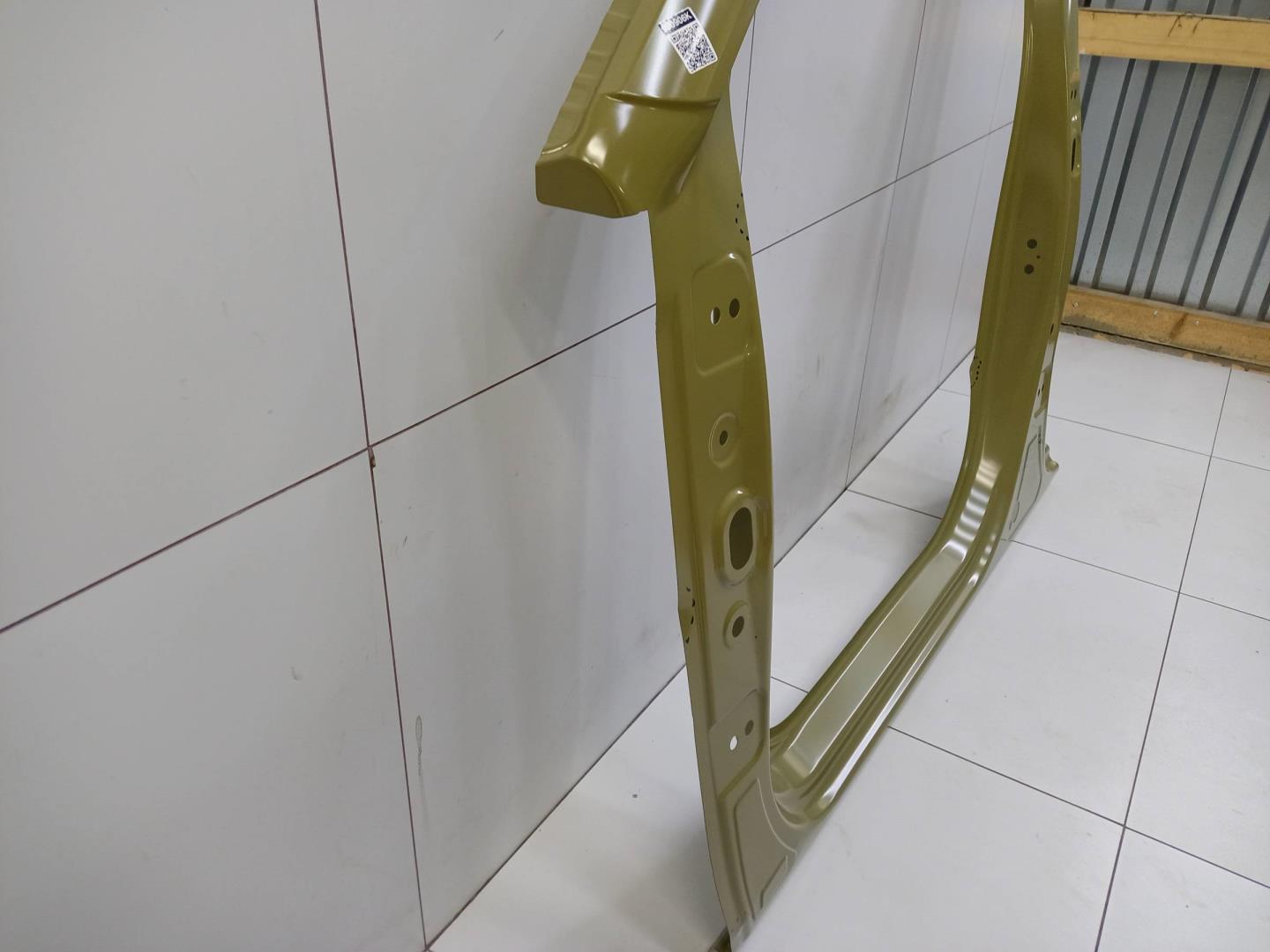 Кузовной элемент