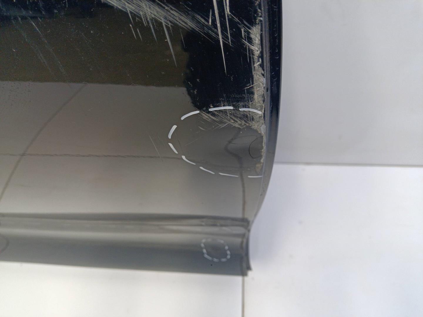 Дверь задняя правая