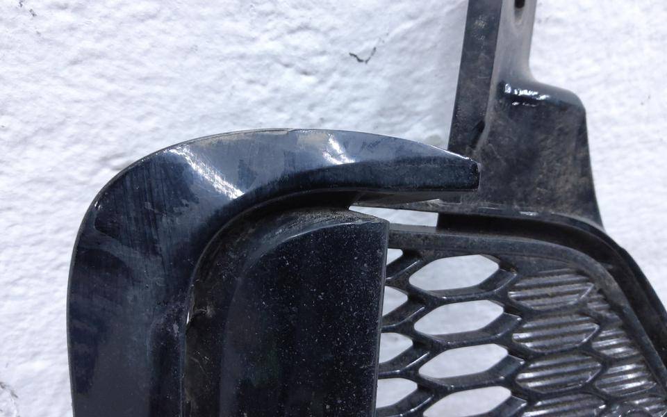 Накладка переднего бампера левая