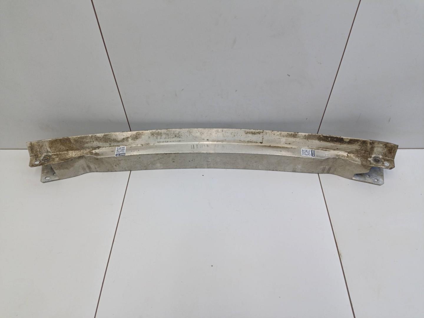 Усилитель заднего бампера