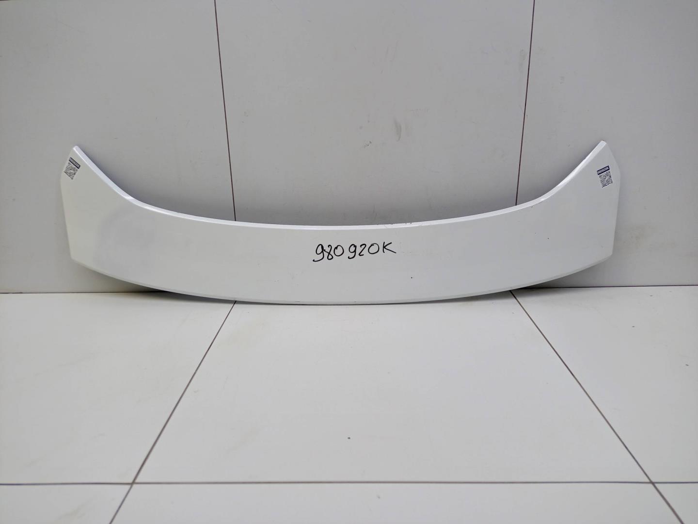 Спойлер (дефлектор) крышки багажника