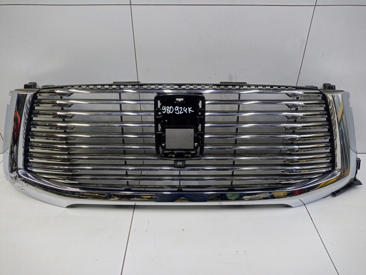 Решетка радиатора