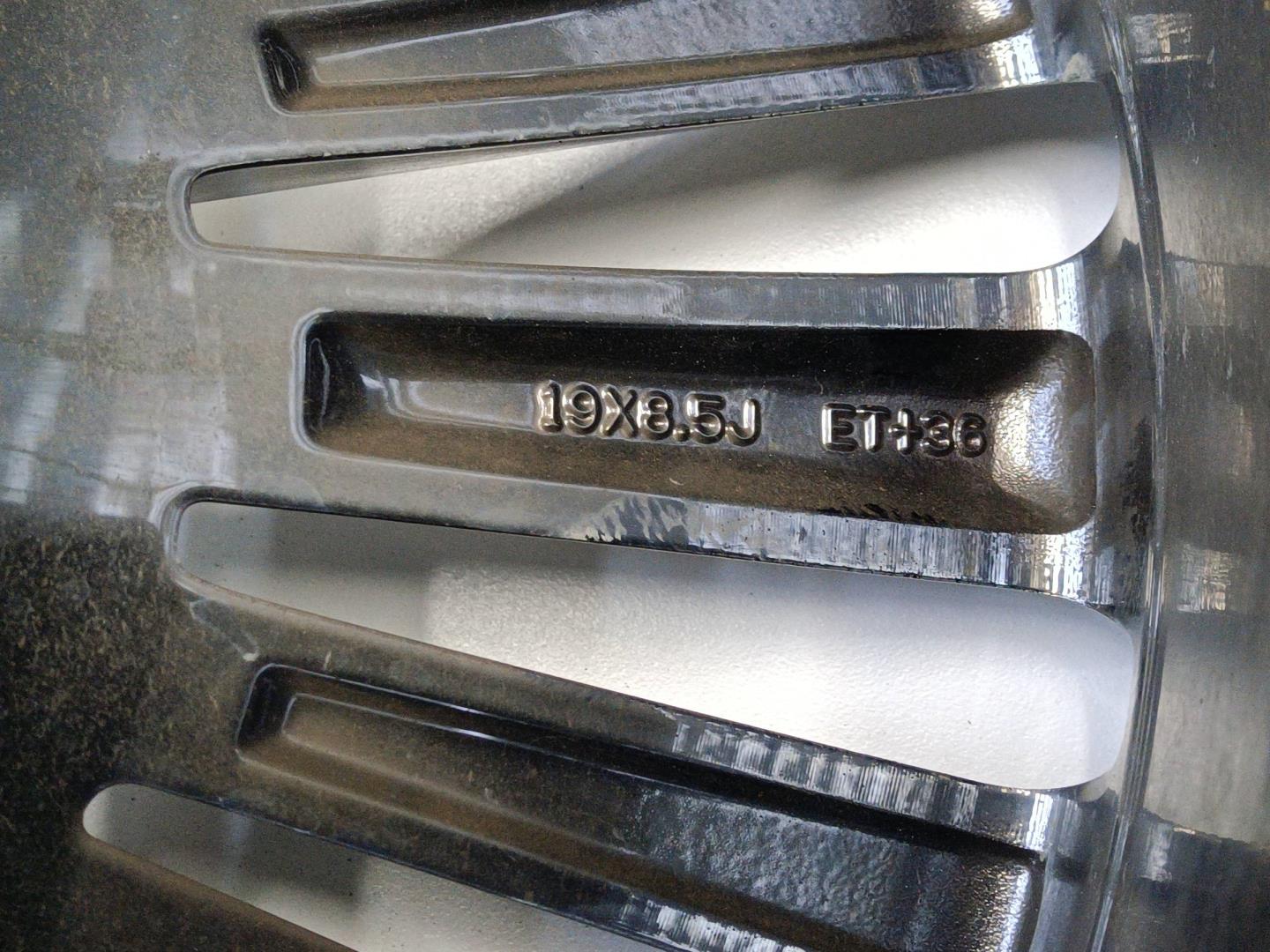 Диск колесный литой легкий сплав