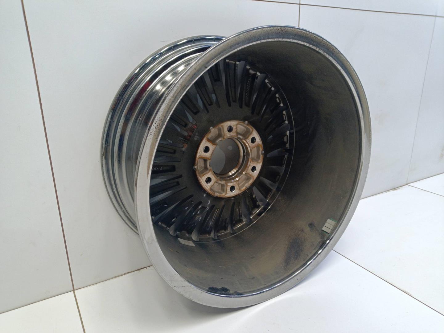 Диск колесный литой легкий сплав