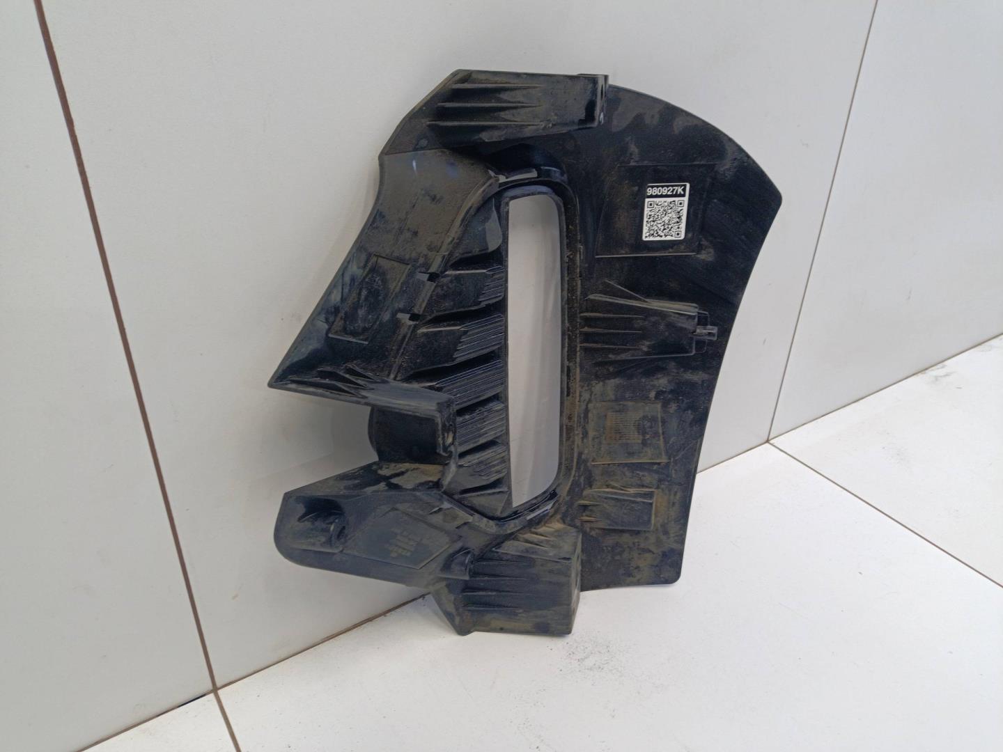 Решетка в бампер правая