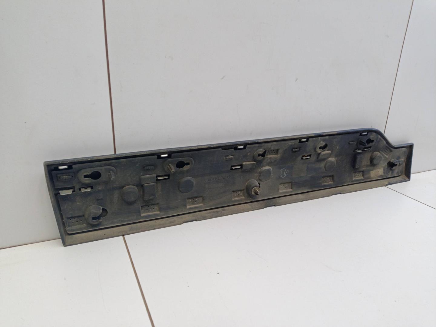 Накладка двери задней правой